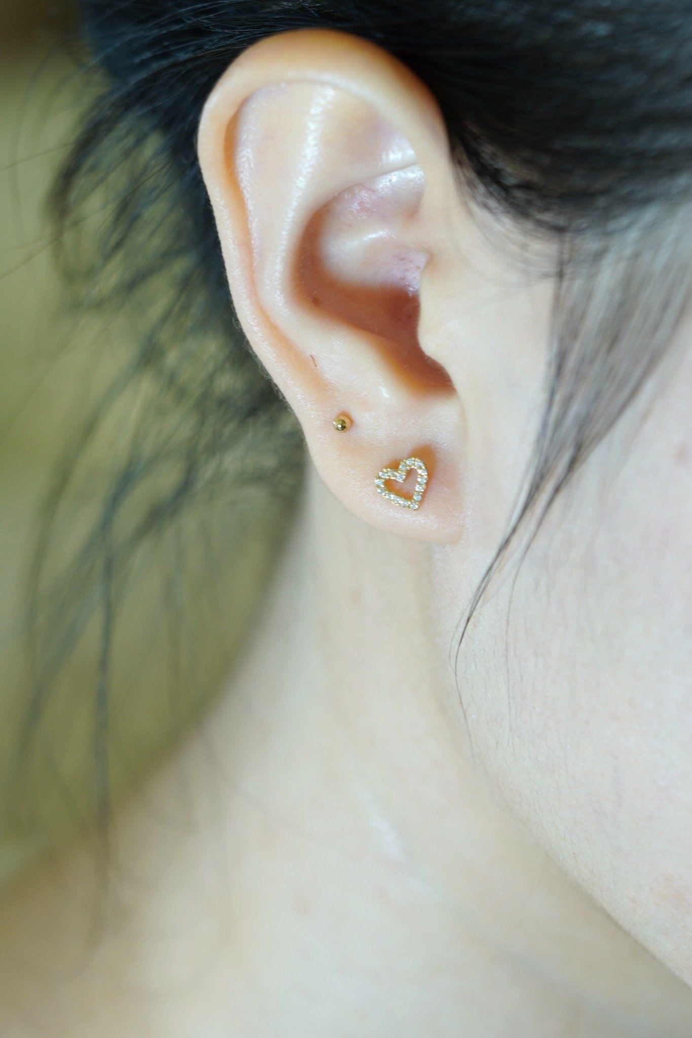 Hoa tai vàng 14k trái tim đính đá