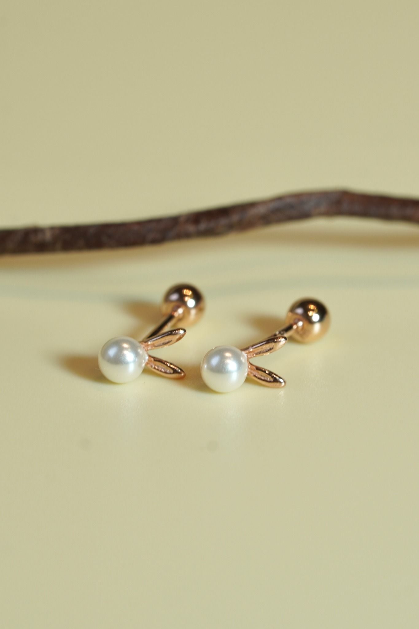 Hoa tai vàng 14k thỏ ngọc trai