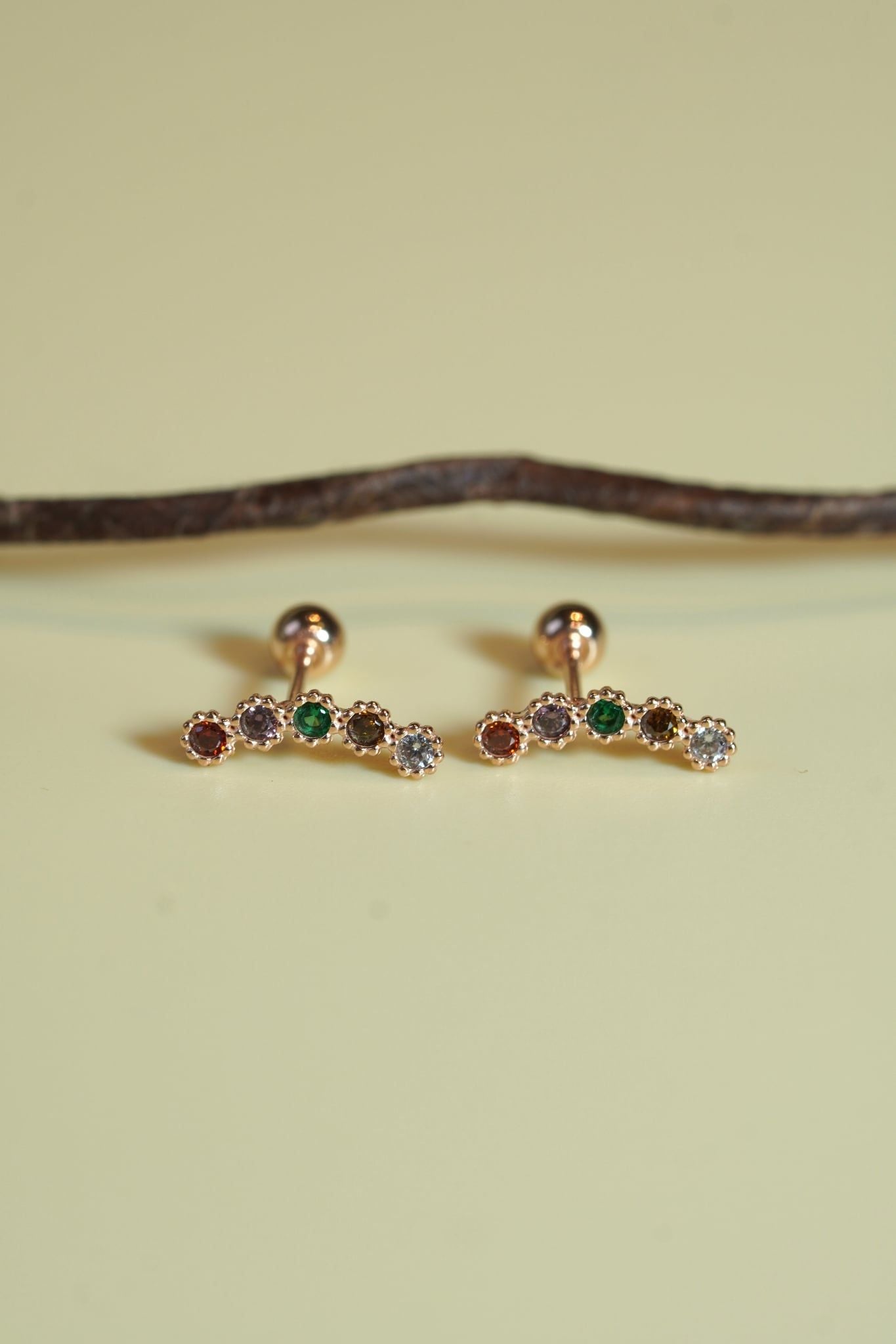 Hoa tai vàng 14k đá màu dài (ER-GLD-099)