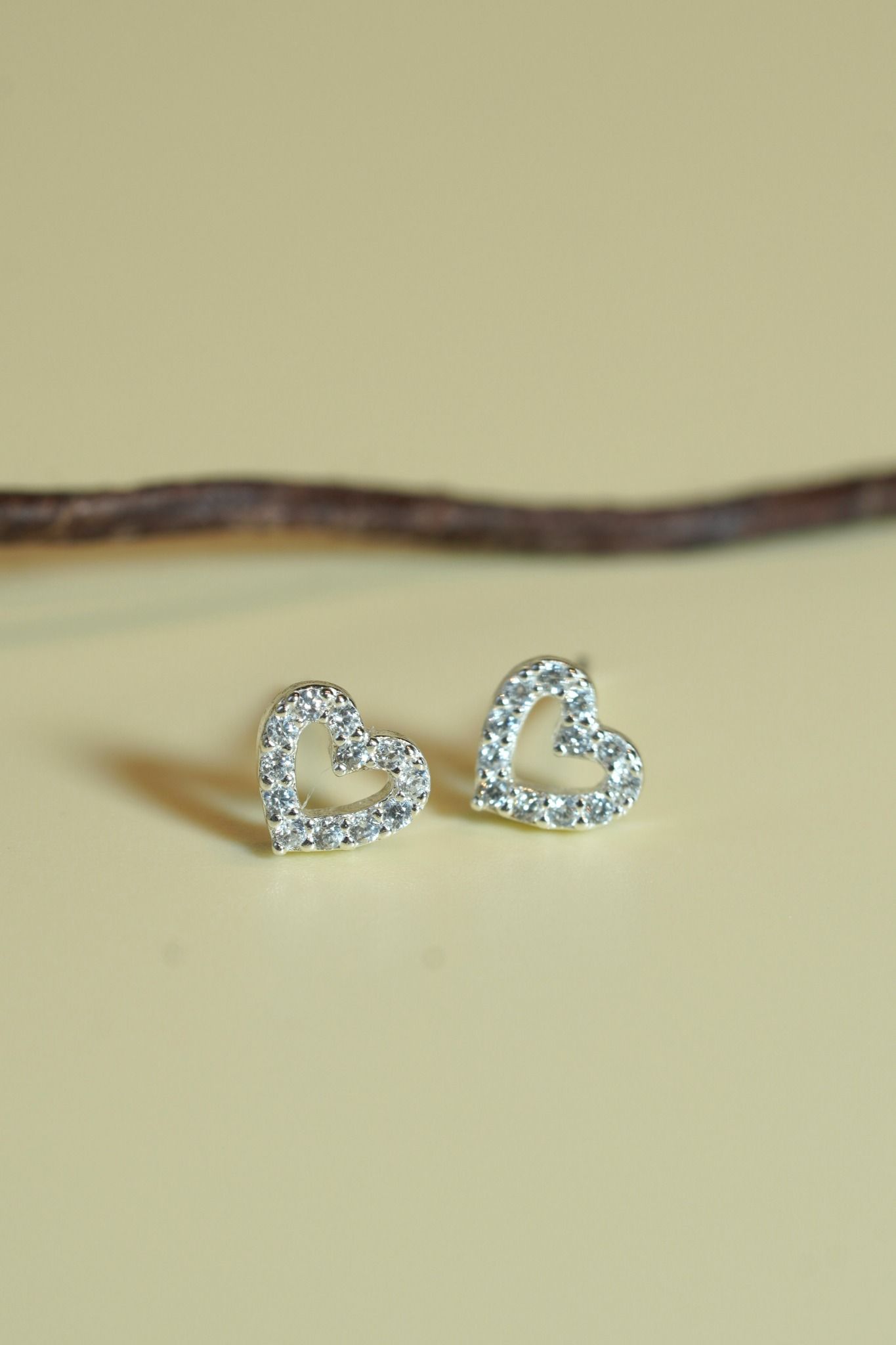 [ancafe-accessories] Hoa tai ER320K-050-BAC