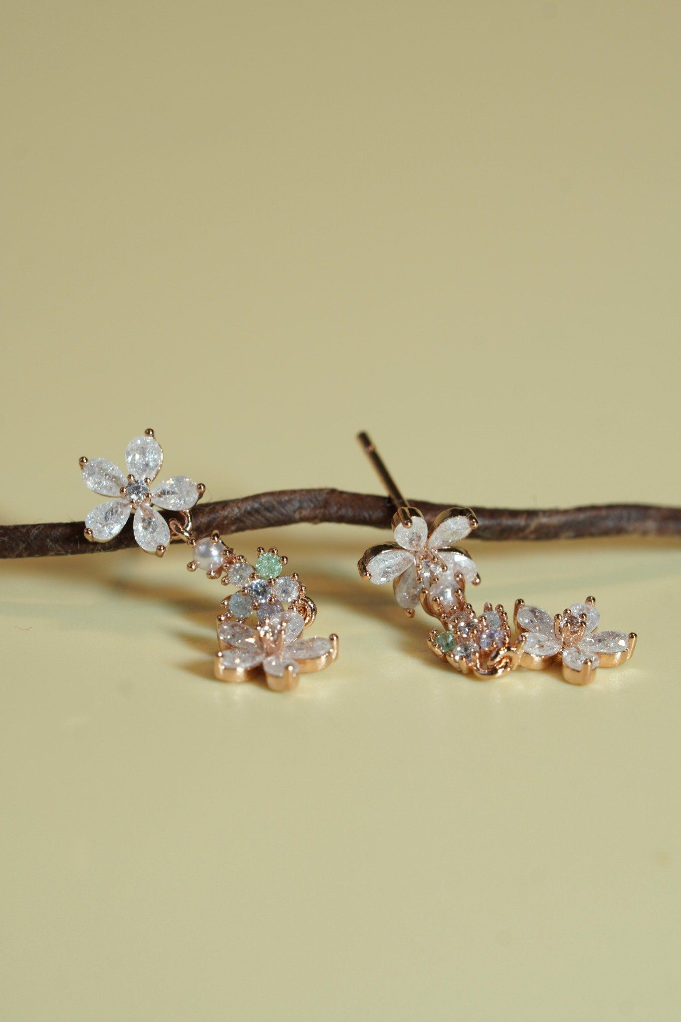 [ancafe-accessories] Hoa tai ER320K-051-VH