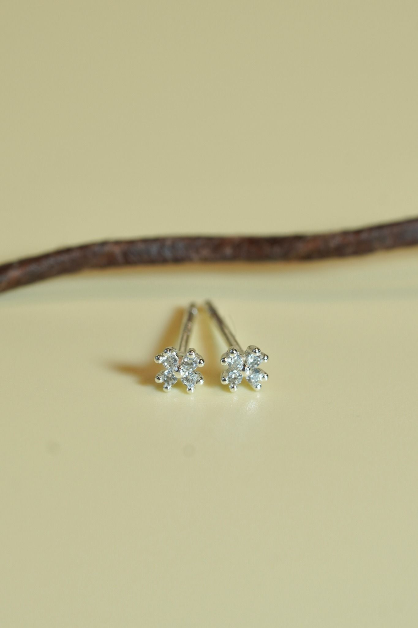 [ancafe-accessories] Hoa tai ER280K-043-BAC