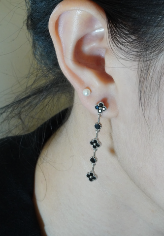  [ancafe-accessories] Hoa tai ER350K-042-BAC-ĐÁ ĐEN 