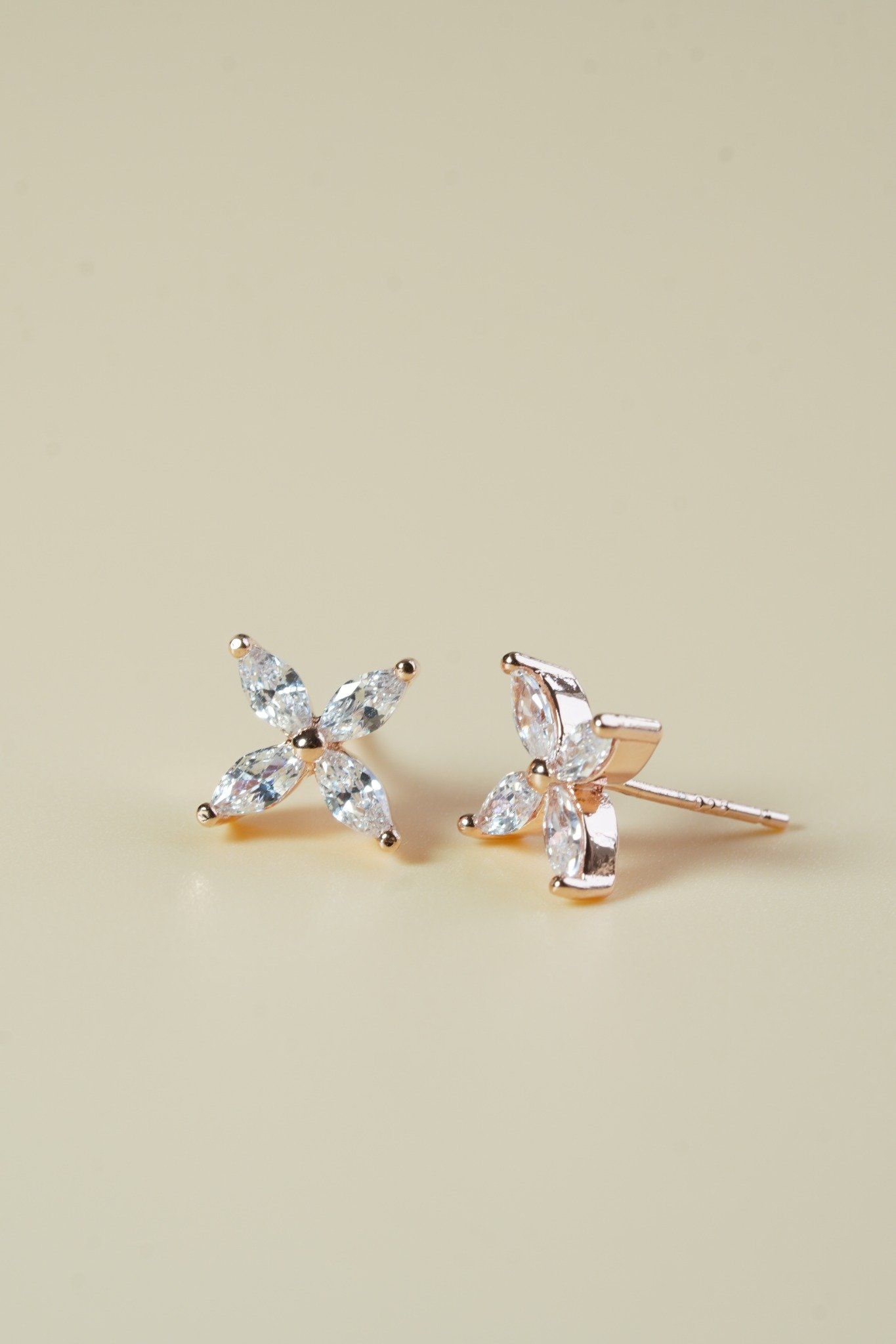 [ancafe-accessories] Hoa tai ER450K-049-VH