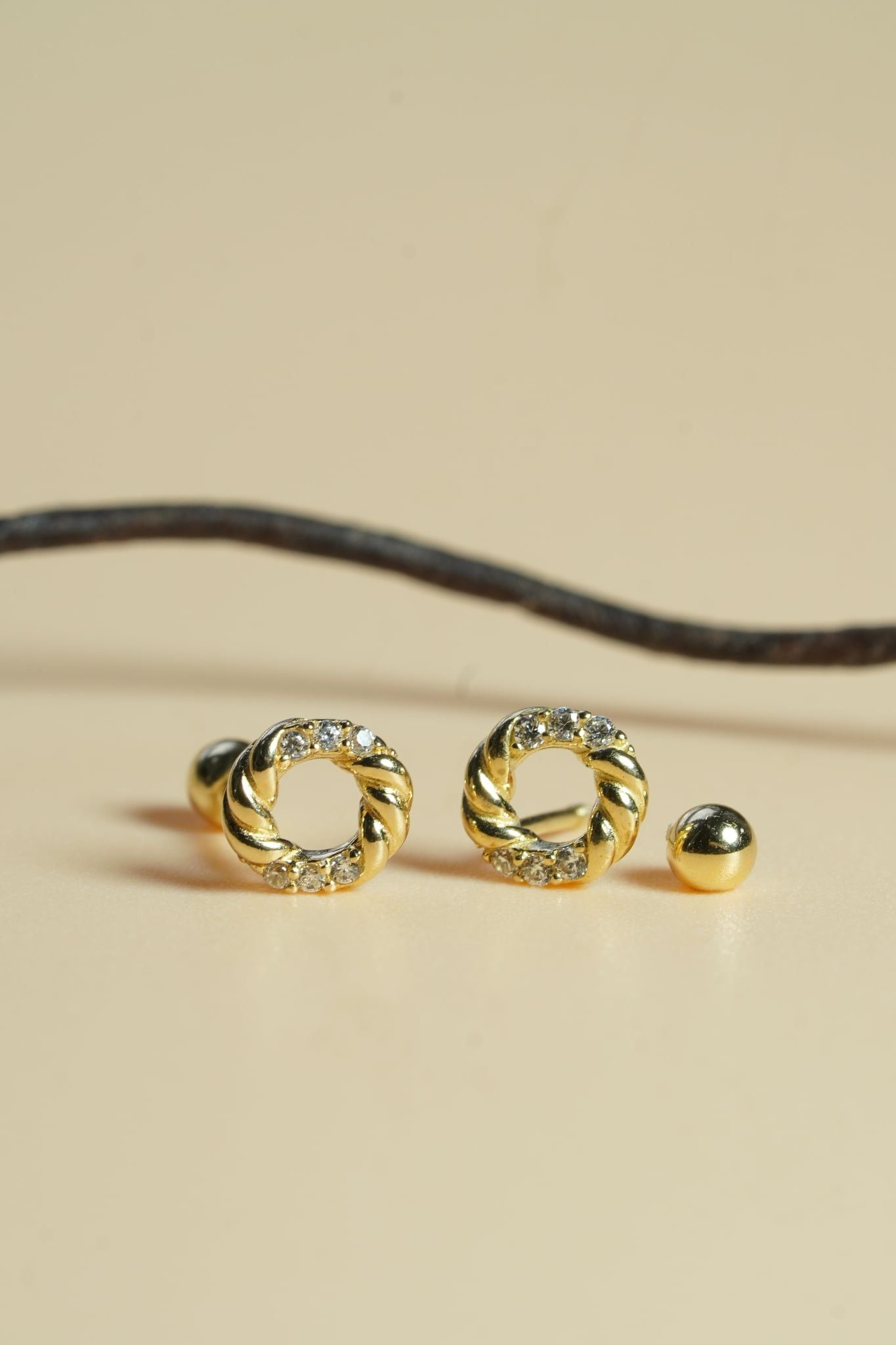 Hoa tai vàng 14k xinh (ER-GLD-121)