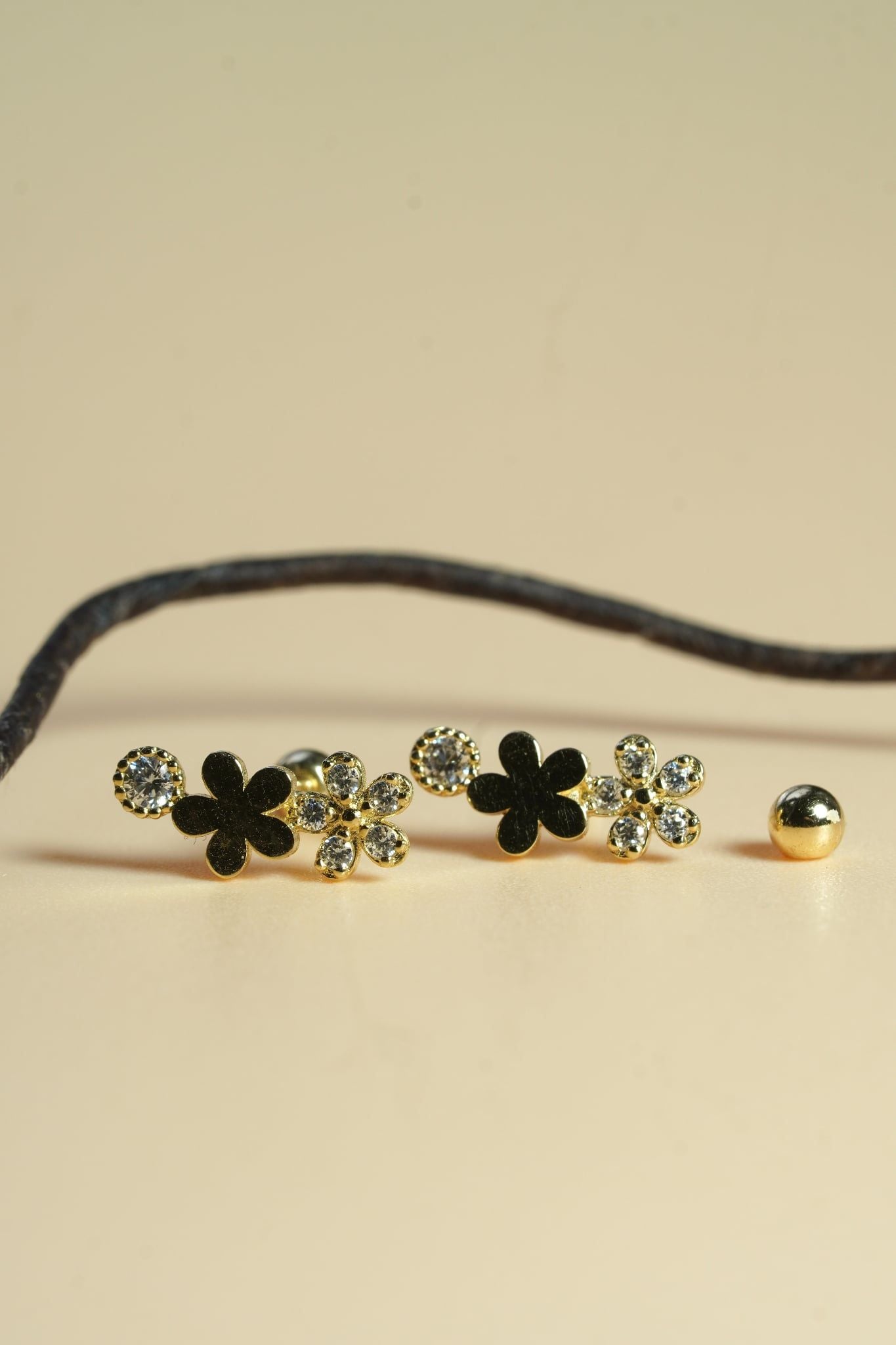 Hoa tai vàng 14k hoa xinh (ER-GLD-111)