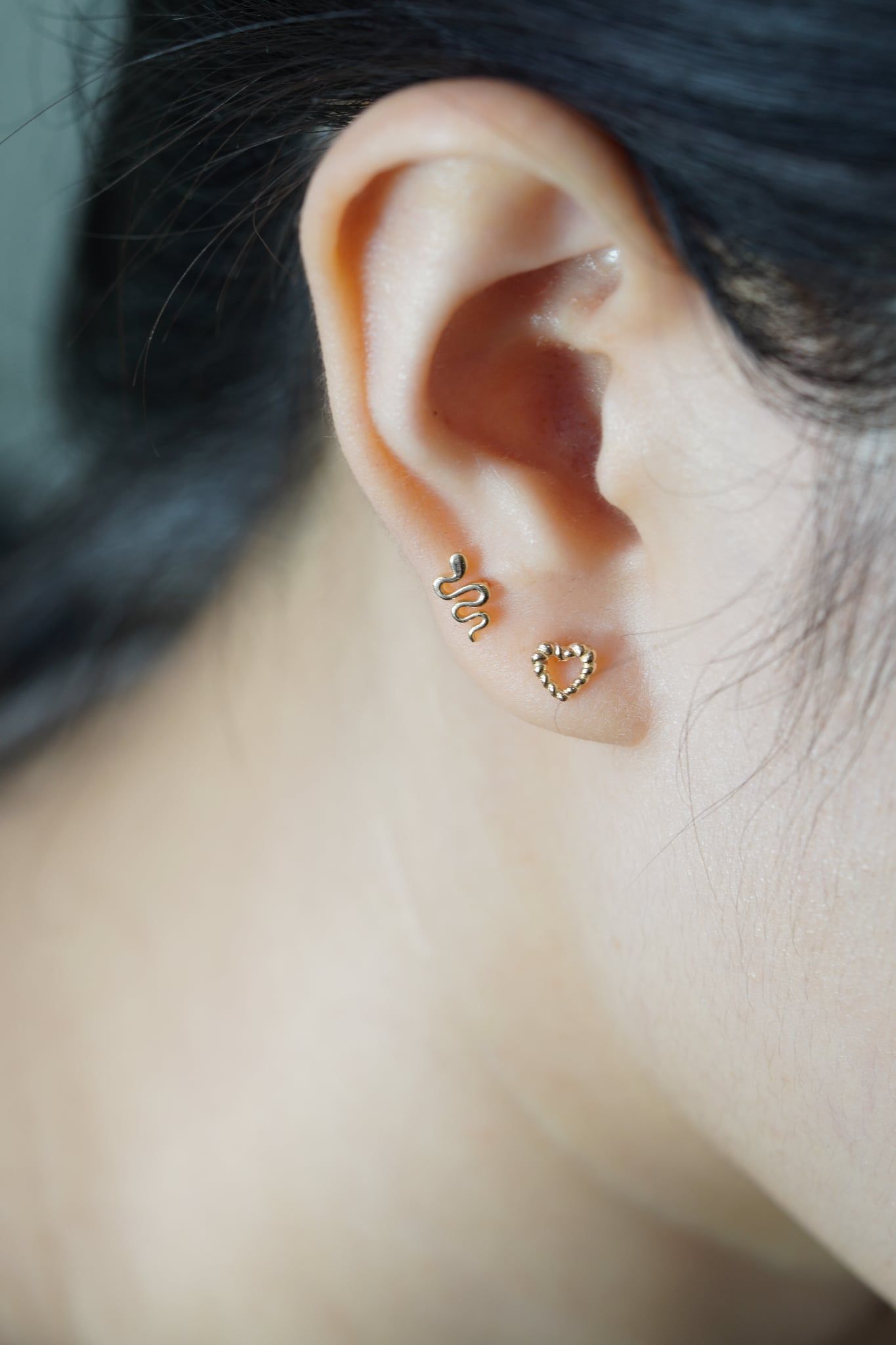Hoa tai vàng 14k tim bi (ER-GLD-123)