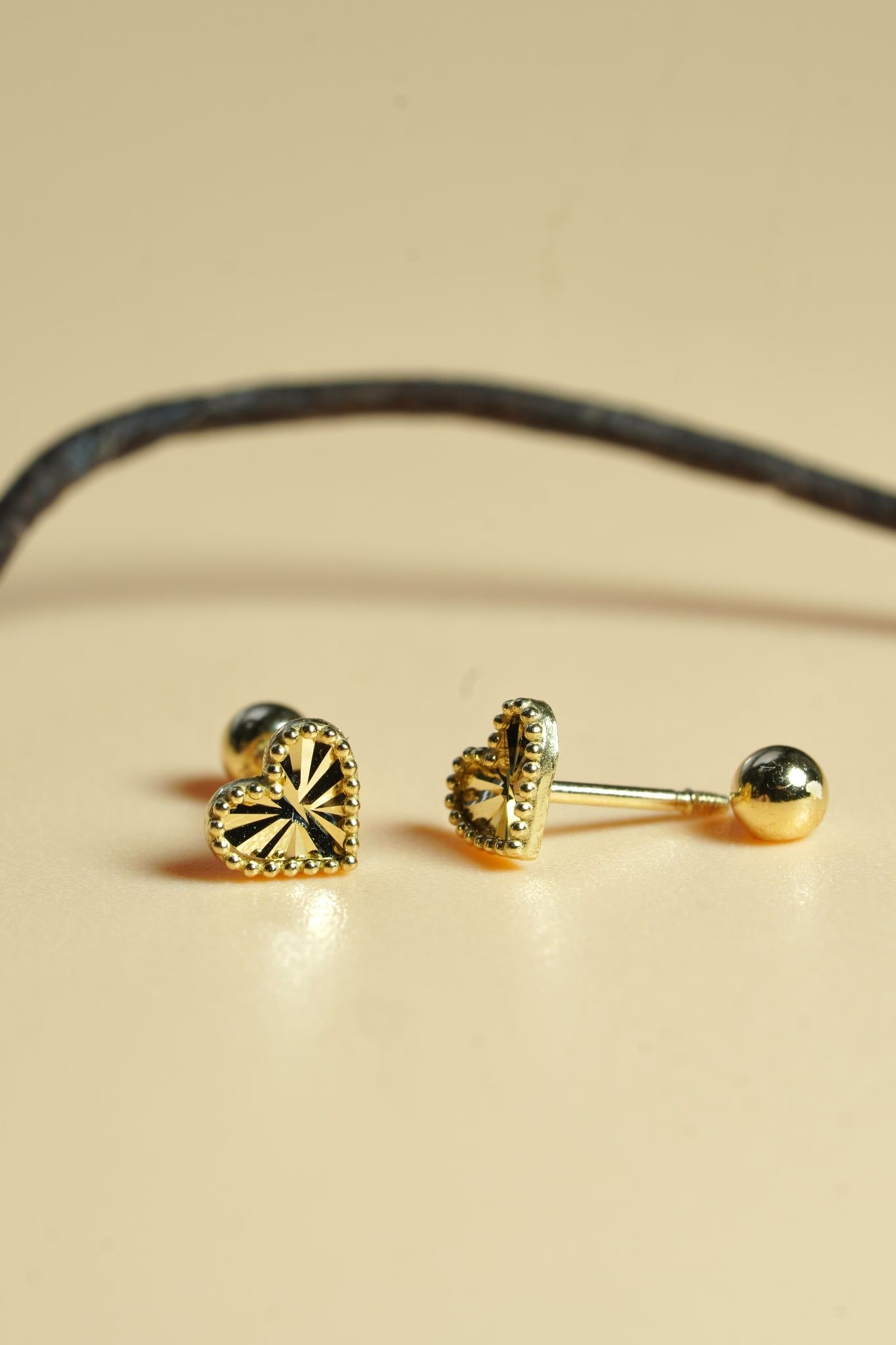 Hoa tai vàng 14k tim bi cutting ( ER-GLD- 128)
