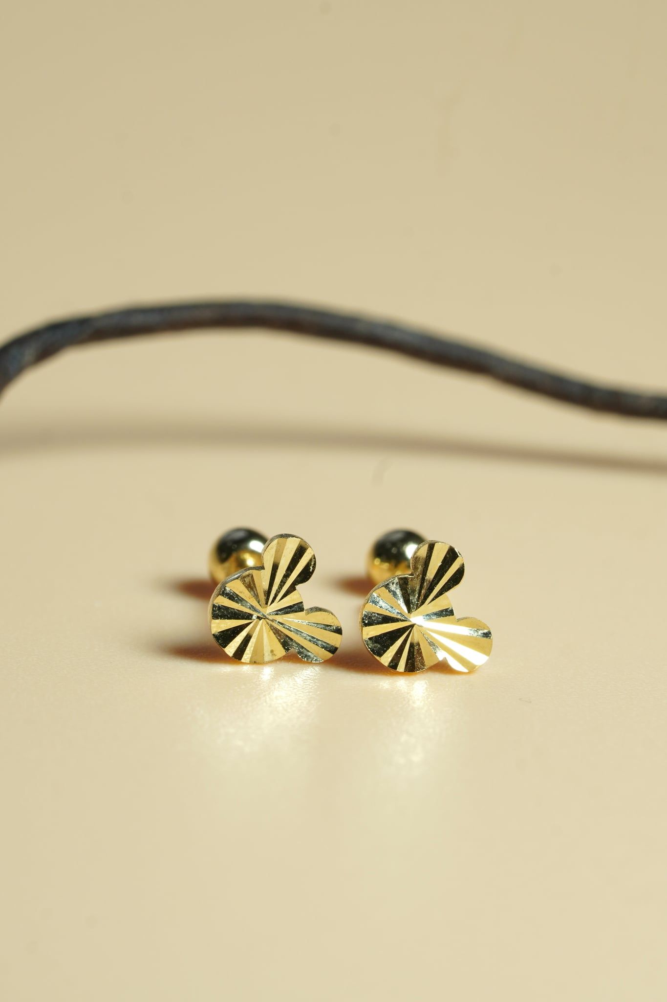 Hoa tai vàng 14k gấu cutting (ER-GLD-129)