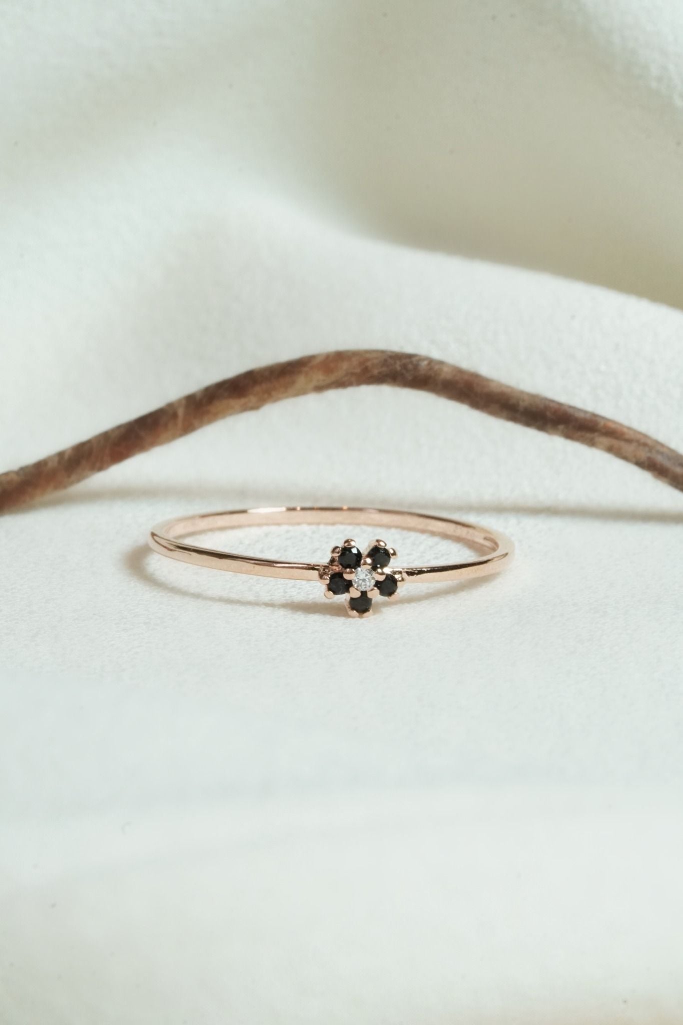 [ancafe-accessories] R250K-249-12-VH-ĐÁ ĐEN