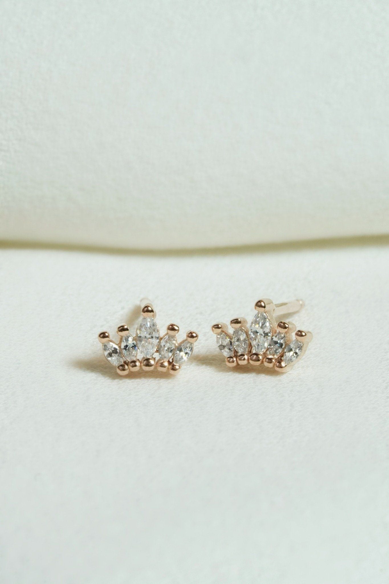 [ancafe-accessories] Hoa tai ER280K-048-VH