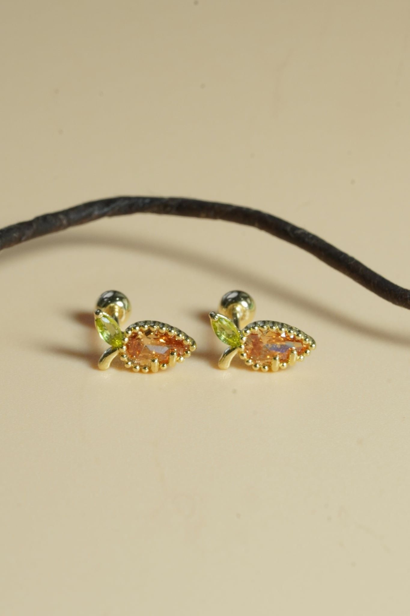 Hoa tai vàng 14K củ cà rốt ( ER-GLD-035 )