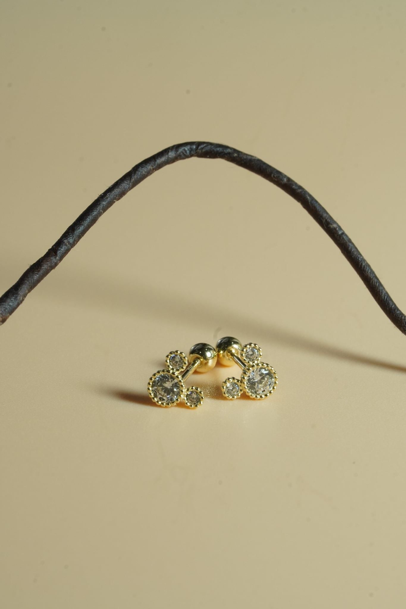 Hoa tai vàng 14K Chuột Đá Lấp Lánh ( ER-GLD-010-VV )