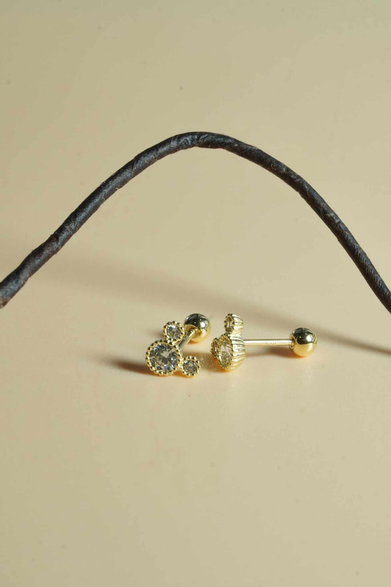 Hoa tai vàng 14K Chuột Đá Lấp Lánh ( ER-GLD-010-VV )