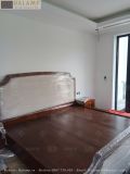  Giường ngủ Indochine cho phòng master bọc nỉ gỗ tự nhiên GN013 