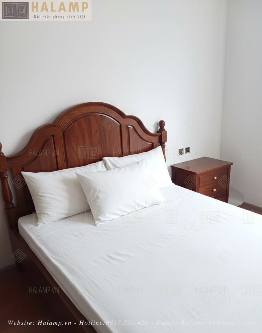  Giường ngủ Indochine gỗ tự nhiên GN012 