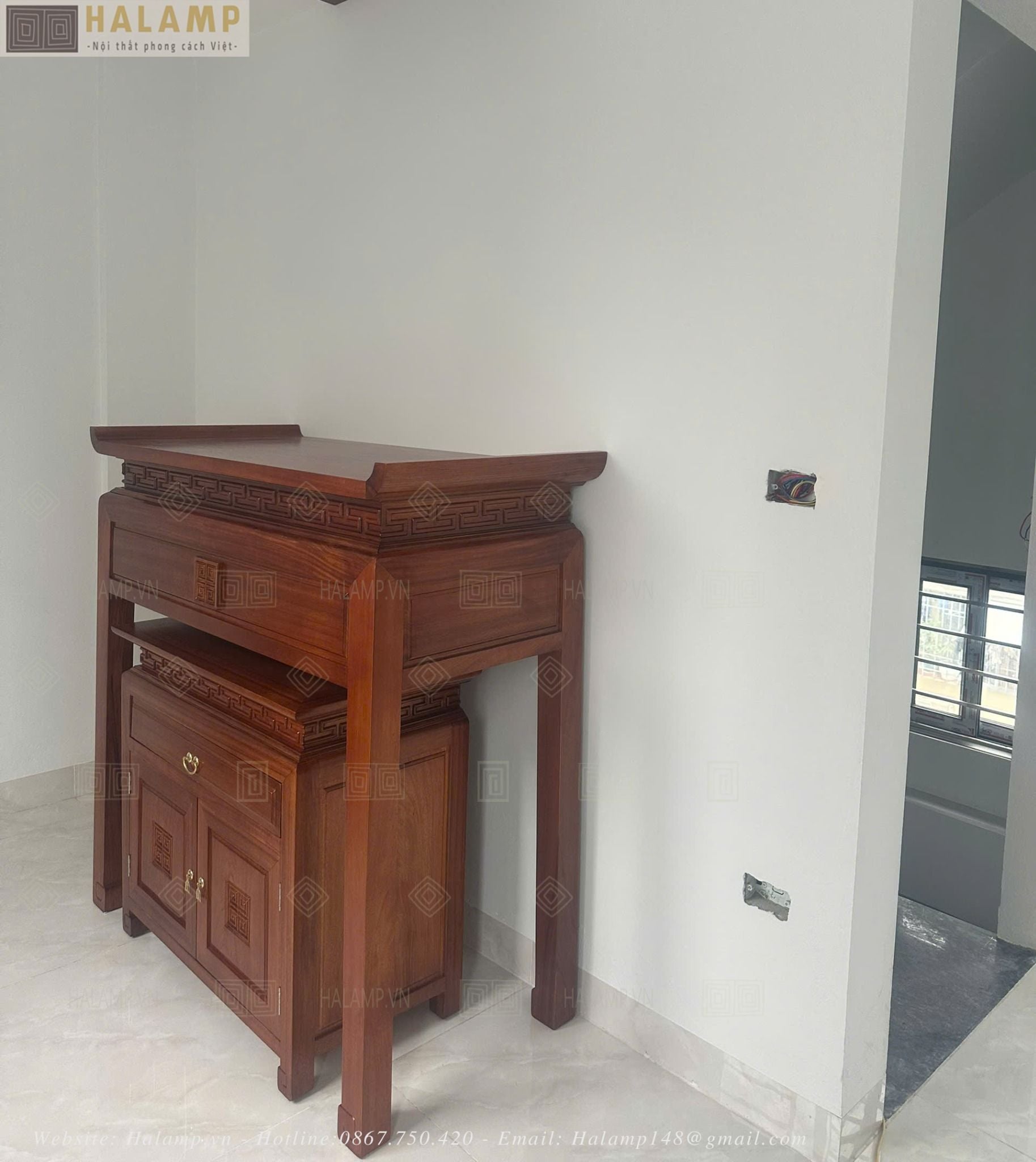  Mẫu bàn thờ đứng nhỏ gọn Halamp BTV006 