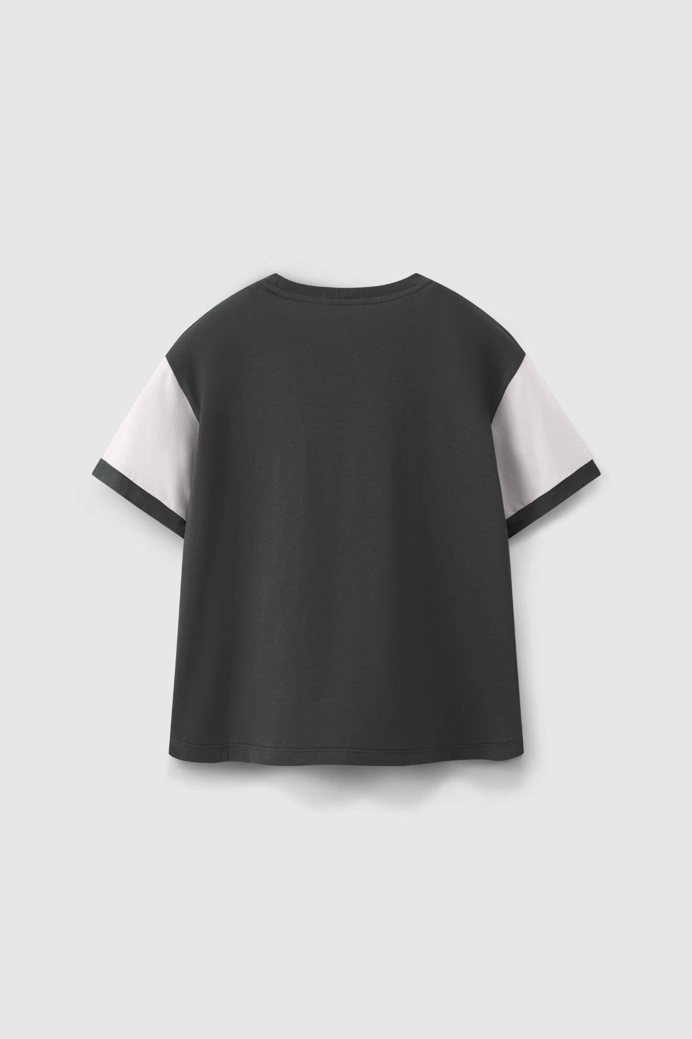  Bộ đồ bé trai CHIHO BSH611R 