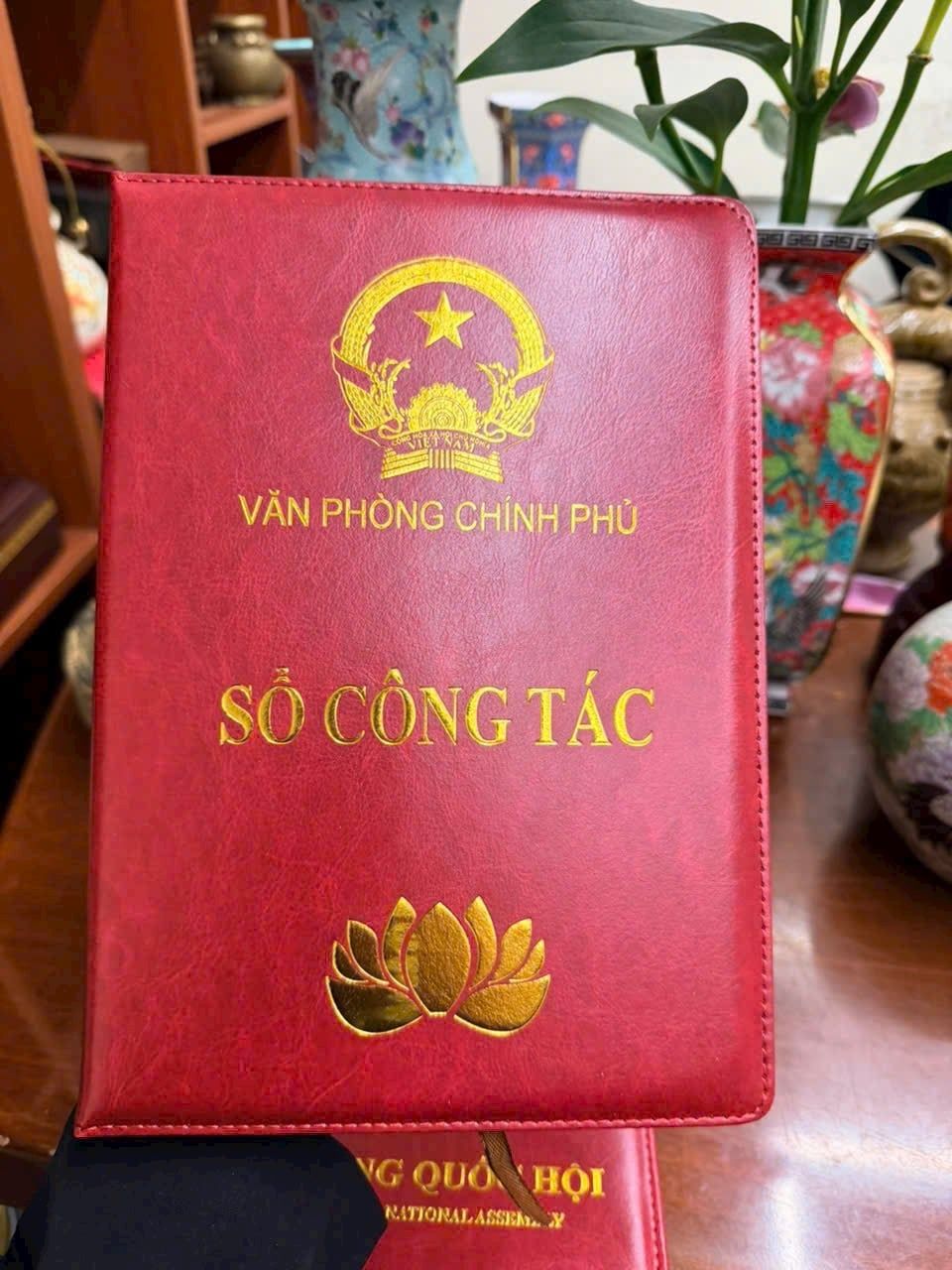  Sổ tay Văn Phòng Chính Phủ da đỏ cao cấp đay dặn BKSVVN-9005 