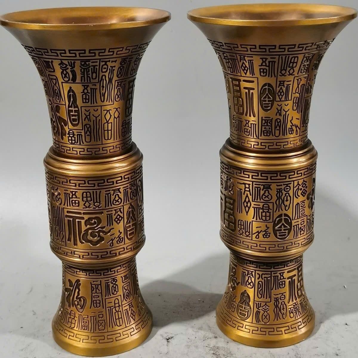  Đôi Lọ Hoa Bằng Đồng Thau Dáng Cổ Khắc Chìm Bách Phúc BKMECN-10195 