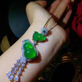  Dây chuyền mặt hồ lô đá Chalcedony xanh hoàng gia (độ trong suốt cao - Cao Băng Đế Vương Lục) dáng tua rua, bọc bạc 925 