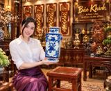  E vừa sưu tầm được một chiếc bình gốm men lam 