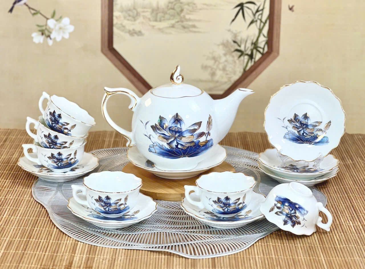  Bộ ấm chén hoa sen trắng Bát Tràng chỉ vàng BKCECN-10218 