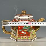  Ấm trà gốm sứ cung đình tứ cảnh màu đỏ 