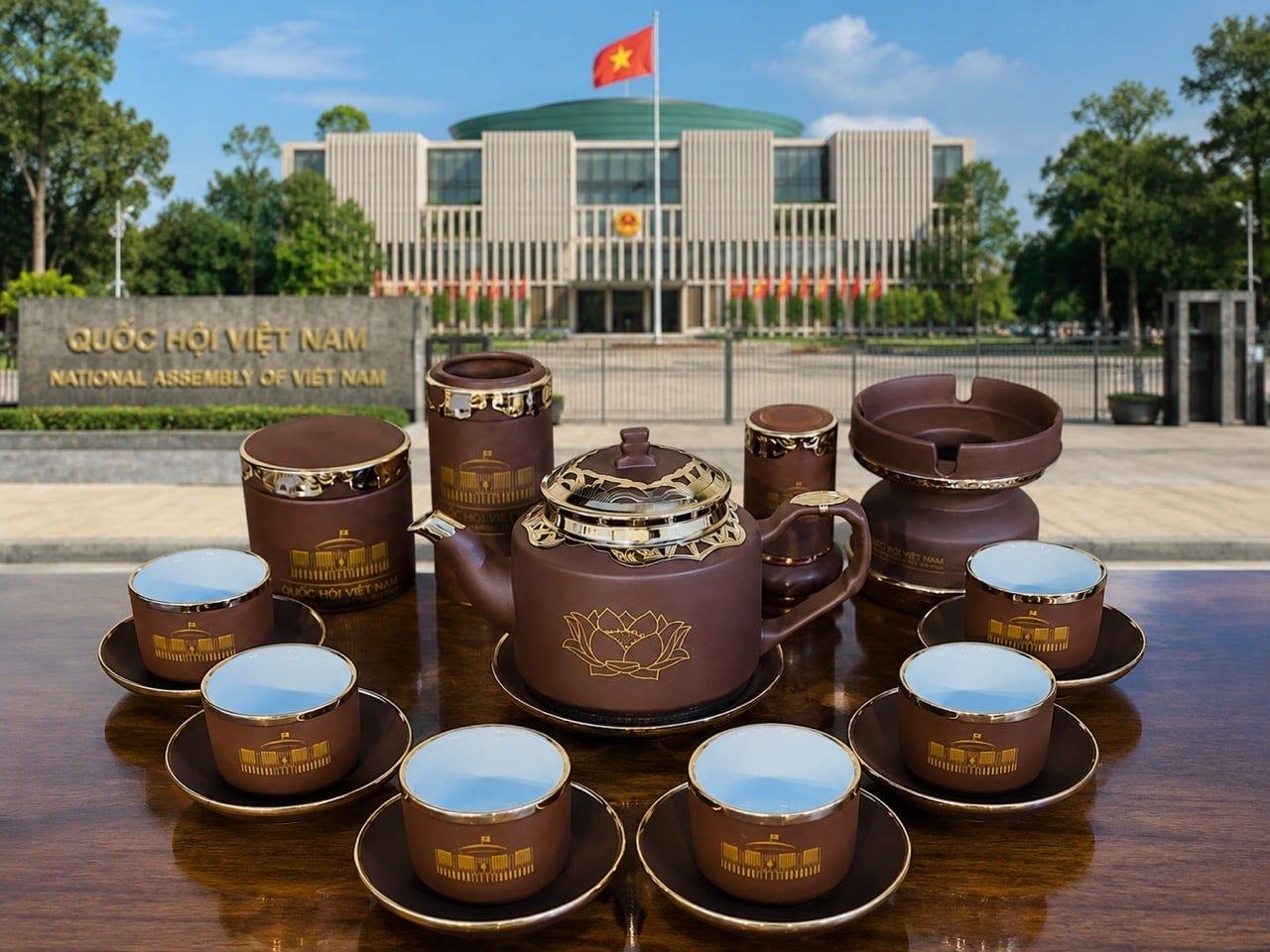  BỘ ẤM CHÉN QUỐC HỘI VIỆT NAM BỌC BẠC GỐM SỨ BÁT TRÀNG BKCECN-10584 