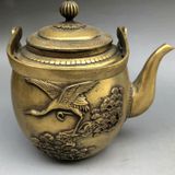  Bình Đồng Quai Xách Tùng Hạc – Đồ Trang Trí Phong Cách Cổ Điển BKMECN-10349 