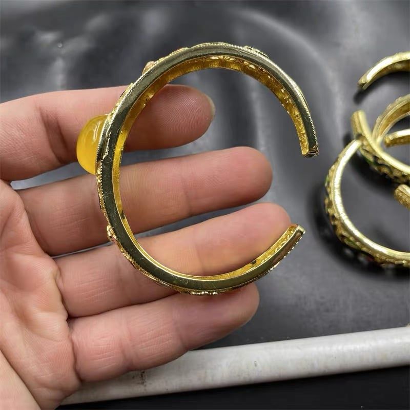  Vòng Tay Kim Loại Mạ Vàng 18K Nghệ Thuật Đính Đá Quý BKJECN-9510 
