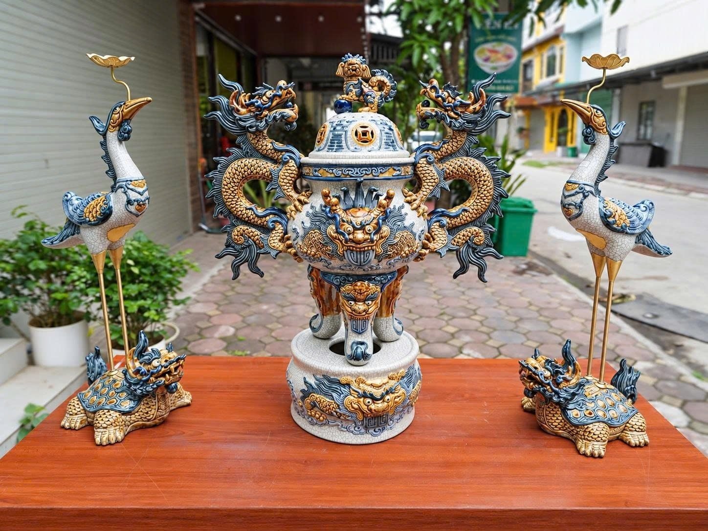  Bộ đỉnh hạc xông trầm gốm sứ bát tràng  cao cấp 