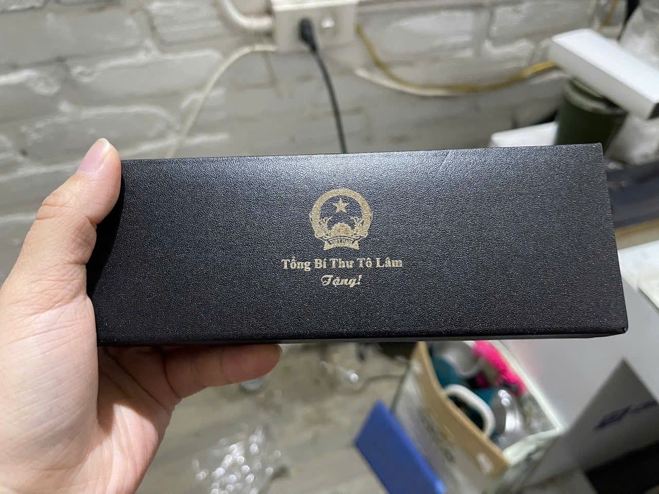  Bút kí tổng bí thư Tô Lâm tặng - quà tặng ý nghĩa  kèm hộp và ruột bút BKFAVN-9387 
