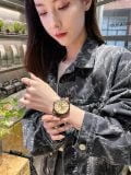  Đồng hồ nữ cá tính năng động phong cách hiện đại 