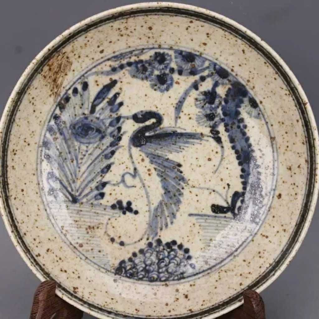  Đĩa Gốm Cổ Men Rạn Vẽ Tay Chim Công May Mắn BKCECN-10094 