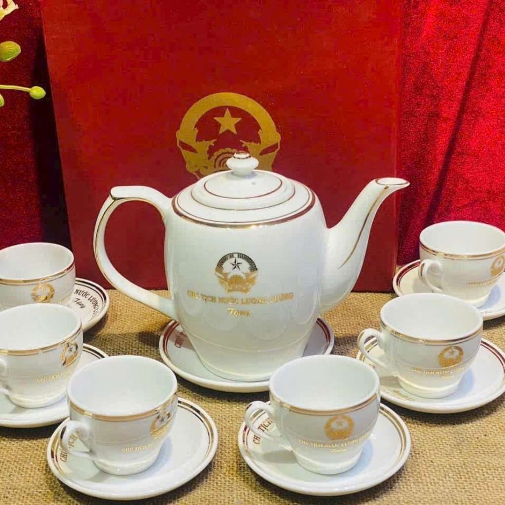  Bộ Ấm Chén Chủ Tịch Nước Lương Cường Bát Tràng BKCECN-10225 