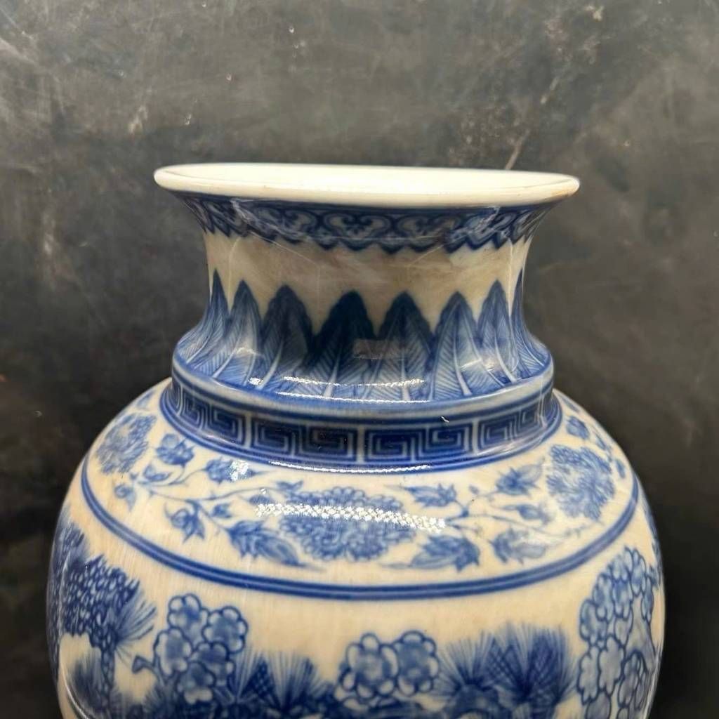  Bình Gốm Sứ Men Lam Cổ Chạm Vẽ Tích Lão Tử Xuất Quan BKCECN-10299 