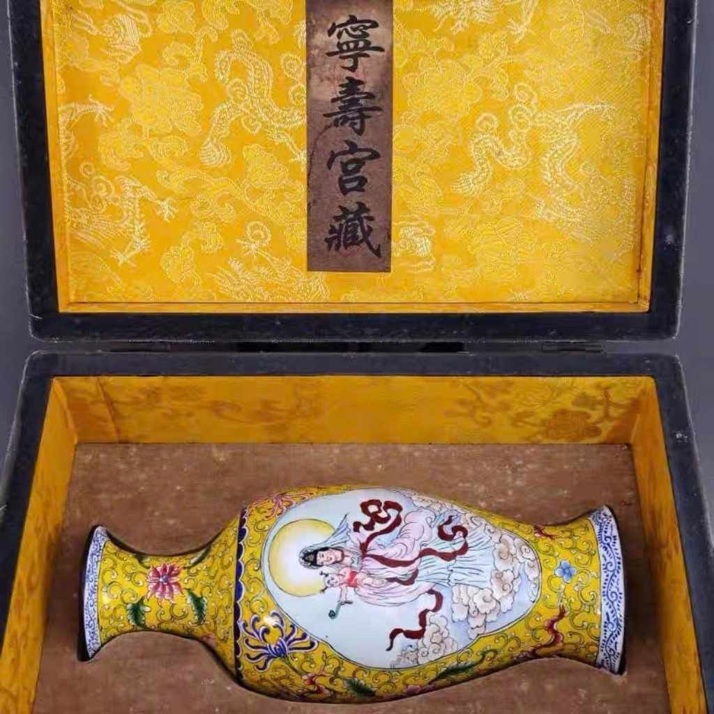  Bình Quan Âm Tống Tử Kèm Rương Gỗ Sưu Tầm BKCECN-10319 