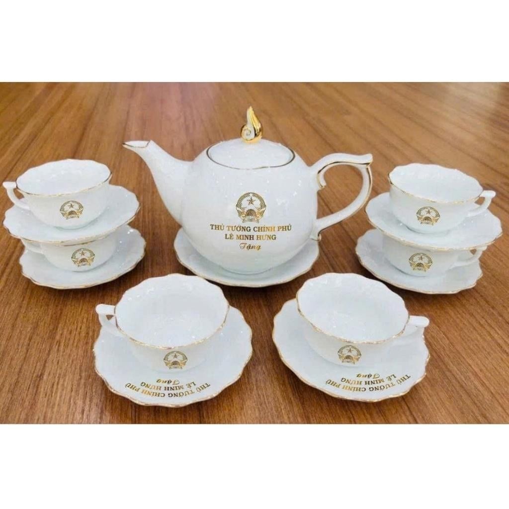  Bộ Ấm Chén In Thủ Tướng Chính Phủ Lê Minh Hưng gốm Bát Tràng BKCECN-10410 