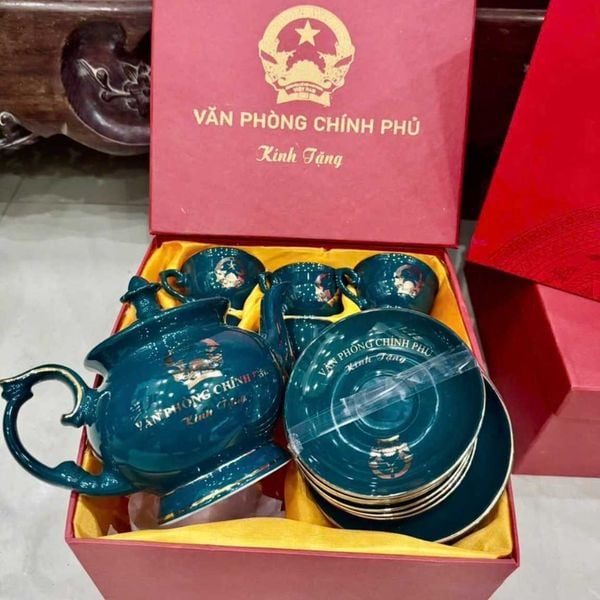  Bộ Ấm Chén Quà Tặng Văn Phòng Chính Phủ Màu Xanh BKCECN-10416 