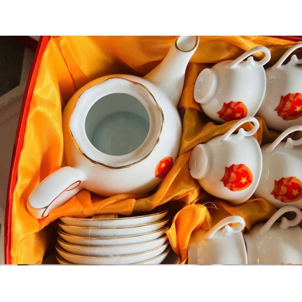  Bộ Ấm Chén Bát Tràng In Thủ Tướng Lê Minh Hưng BKCECN-10420 