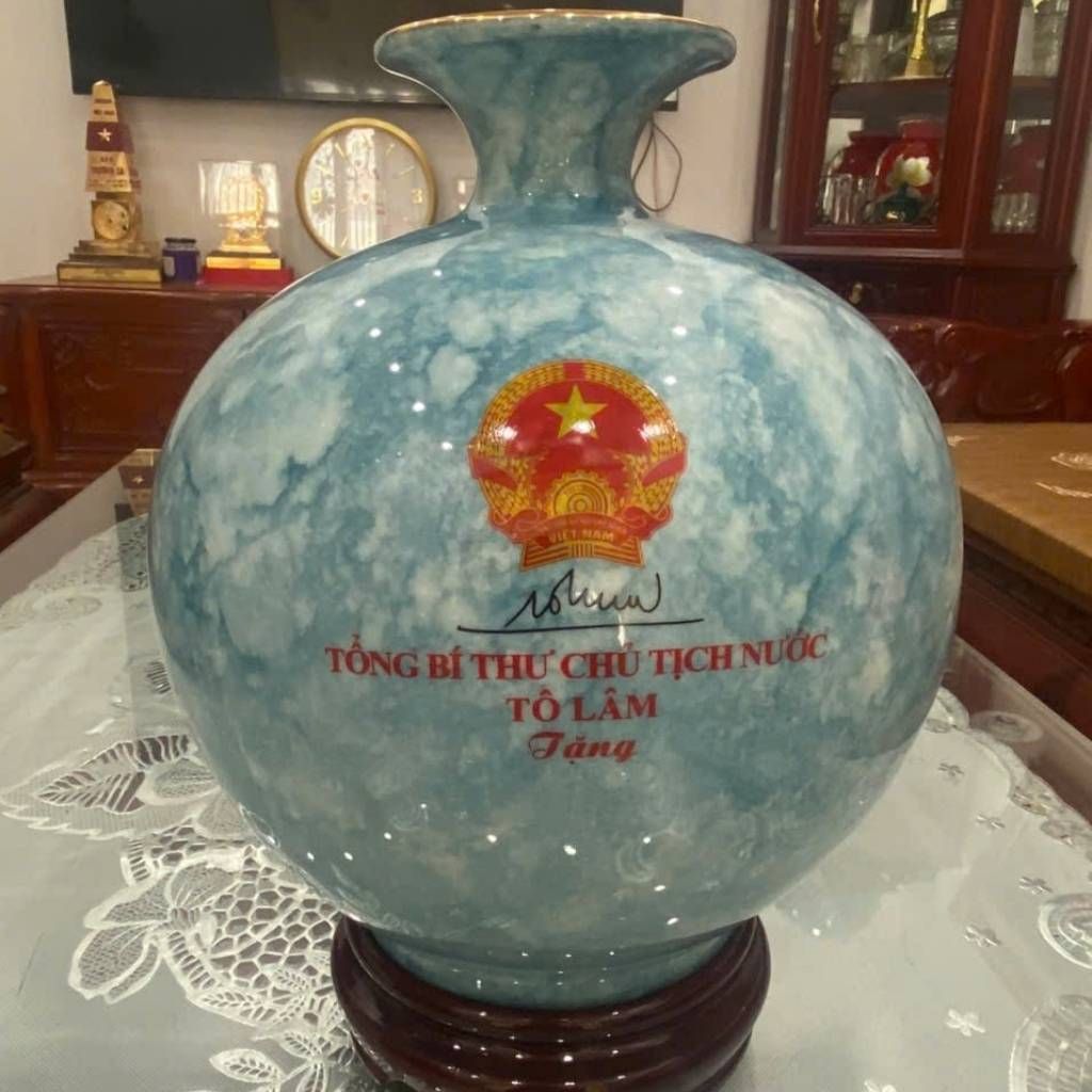  Bình Hút Lộc In Logo Tổng Bí Thư Chủ Tịch Nước Tô Lâm Gốm Sứ Bát Tràng BKCECN-10498 