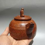  Ấm trà Tử Sa chạm triện chữ cổ Đạt Ma thiền định BKCECN-10509 