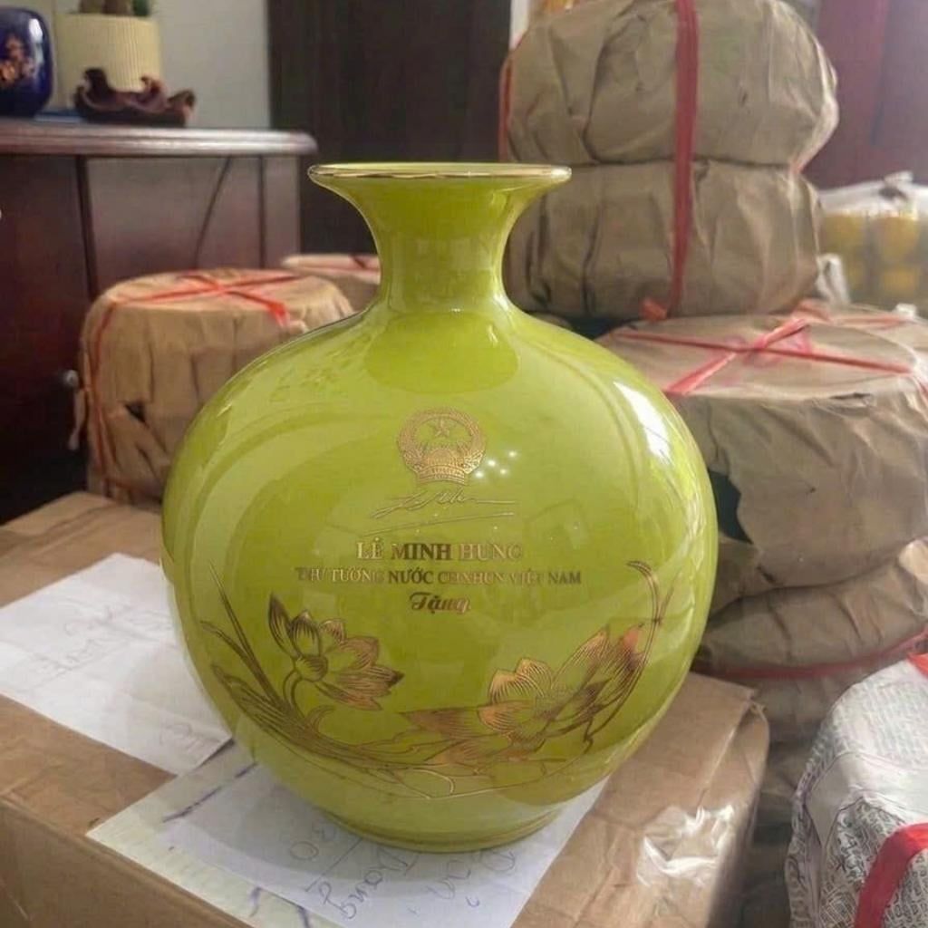  Bình Hút Lộc Gốm Sứ Bát Tràng In Thủ Tướng Chính Phủ Lê Minh Hưng BKCECN-10538 