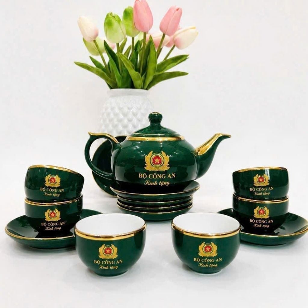  Bộ Ấm Chén Gốm Sứ Bát Tràng In Logo Bộ Công An BKCECN-10578 
