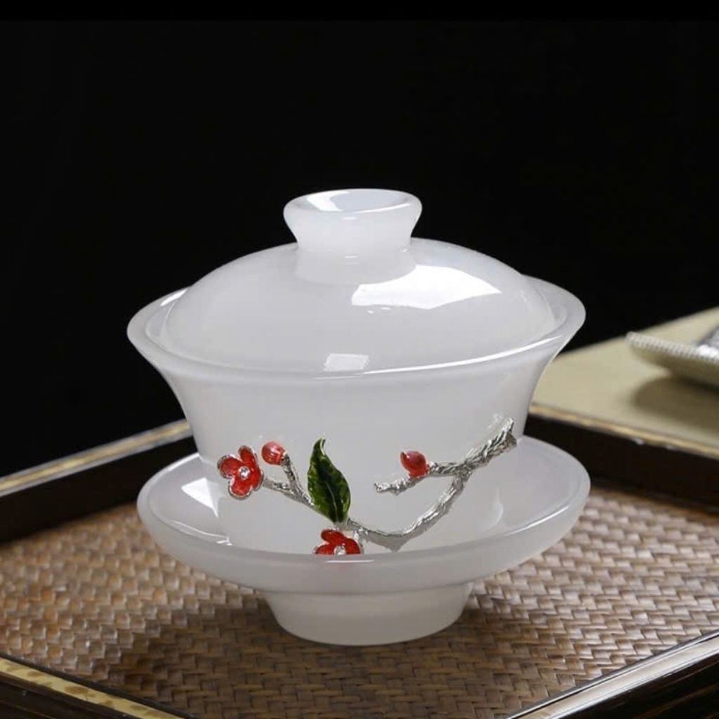  Chén Khải Pha Trà Lưu Ly Trắng Đắp Nổi Hoa BKCECN-10623 