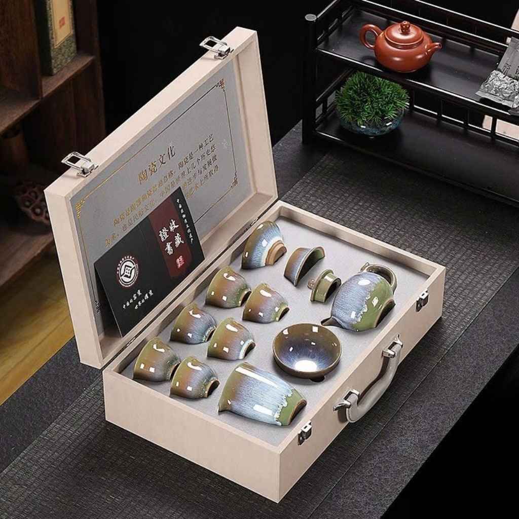  Bộ Ấm Trà Men Hỏa Biến Khai Quang Xanh Cốm Cổ Điển Kèm Hộp Vali BKCECN-10647 