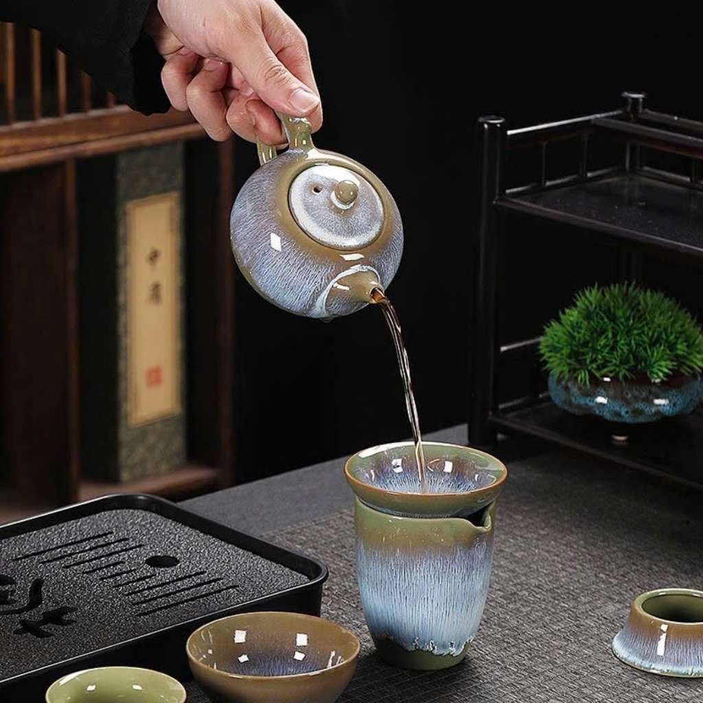  Bộ Ấm Trà Men Hỏa Biến Khai Quang Xanh Cốm Cổ Điển Kèm Hộp Vali BKCECN-10647 