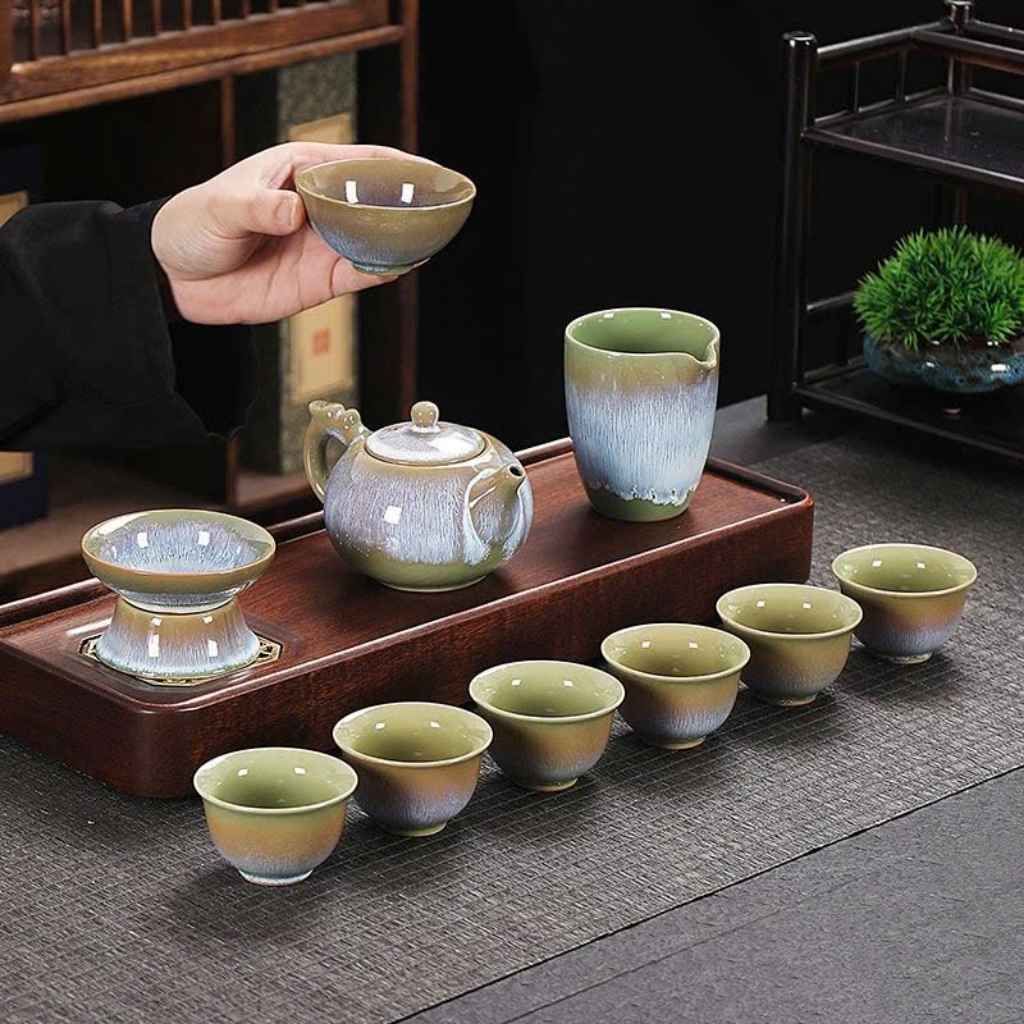  Bộ Ấm Trà Men Hỏa Biến Khai Quang Xanh Cốm Cổ Điển Kèm Hộp Vali BKCECN-10647 