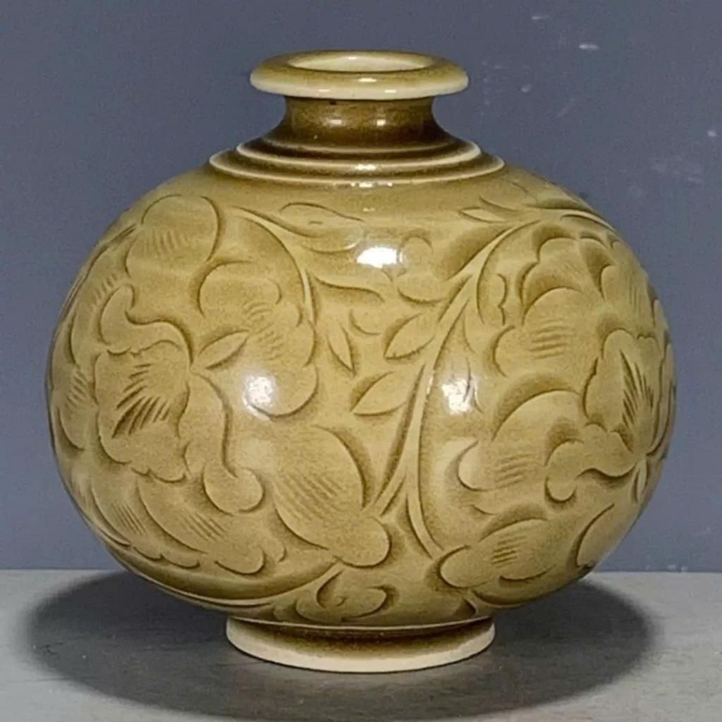  Bình Gốm Trang Trí Độc Đáo Dáng Lạ Tinh Tế BKCECN-9279 